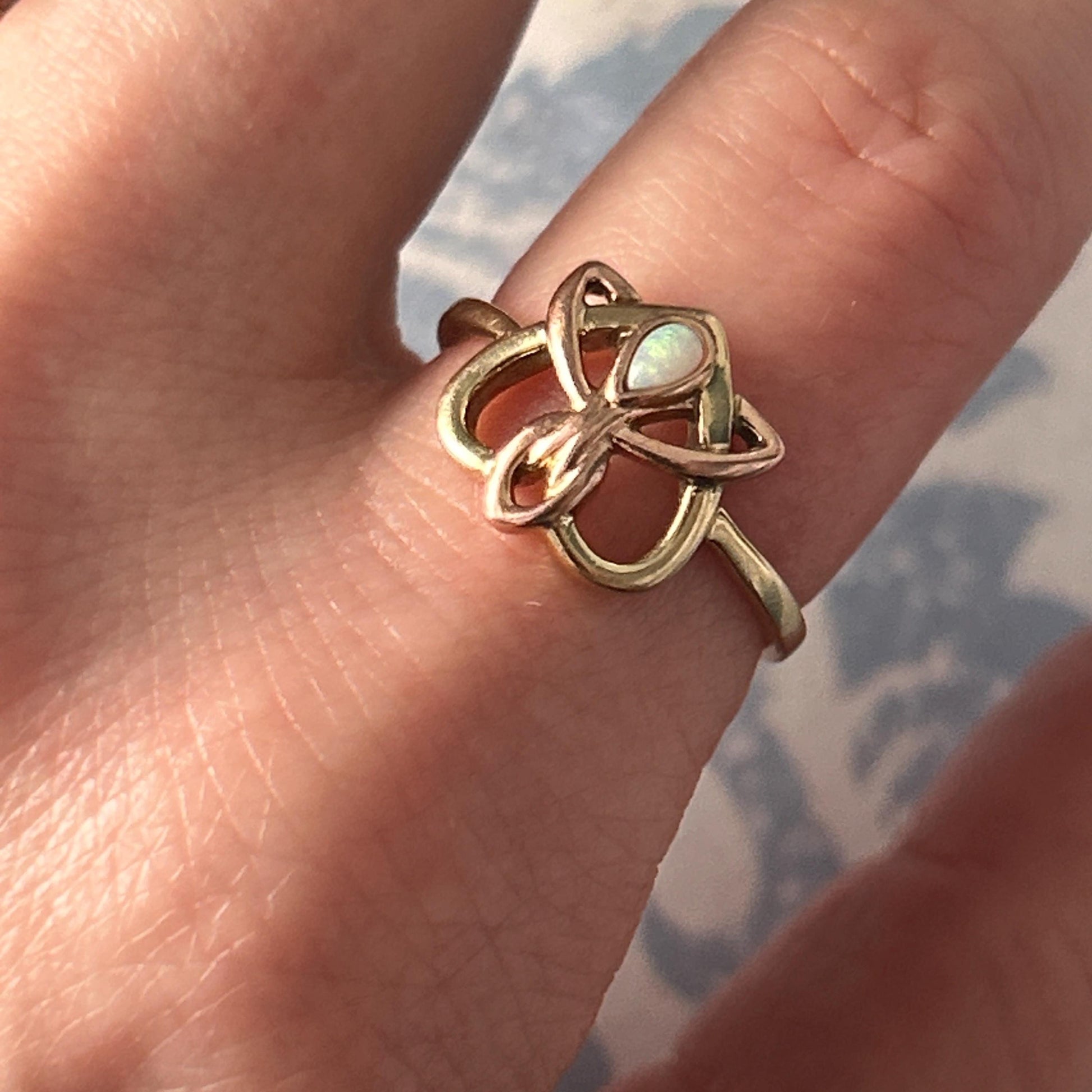 Vintage Clogau 9ct Gold Opal Ring UK K - US 5.5 / Unusual Welsh Gold Ring Heirloom