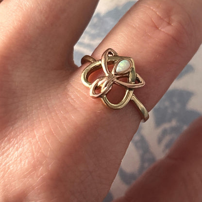Vintage Clogau 9ct Gold Opal Ring UK K - US 5.5 / Unusual Welsh Gold Ring Heirloom
