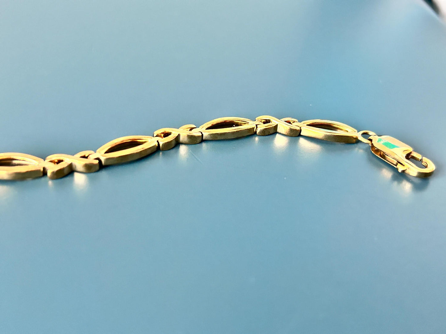 Vintage 9ct Yellow Gold Kisses Link Bracelet 7.5" - Solid Gold Jewellery Fancy Bracelet Cocktail Jewelry