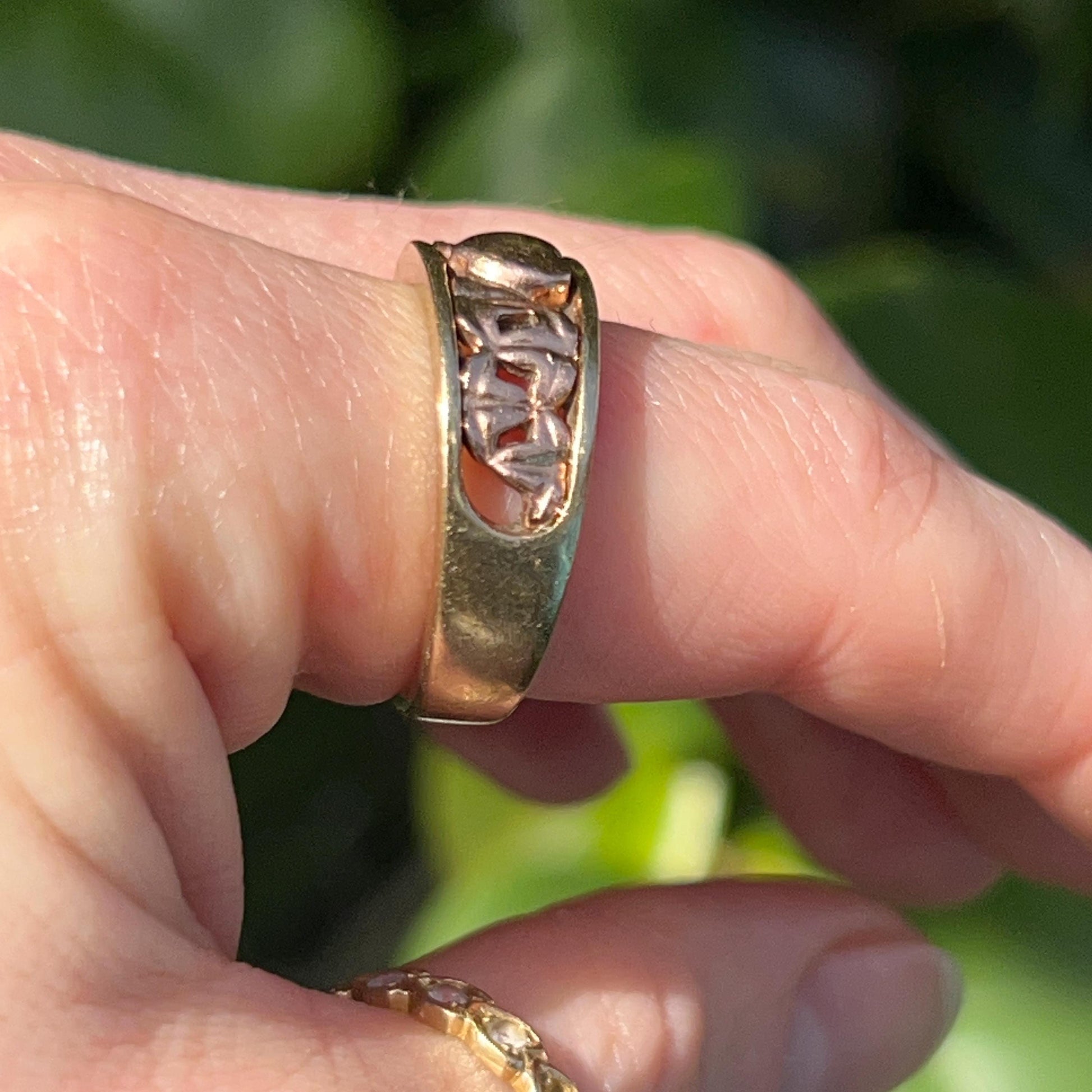 Vintage Early Clogau Cariad 9ct Gold Heart Ring Yellow and Rose Gold - Welsh Gold Ring Size O/ 7.5