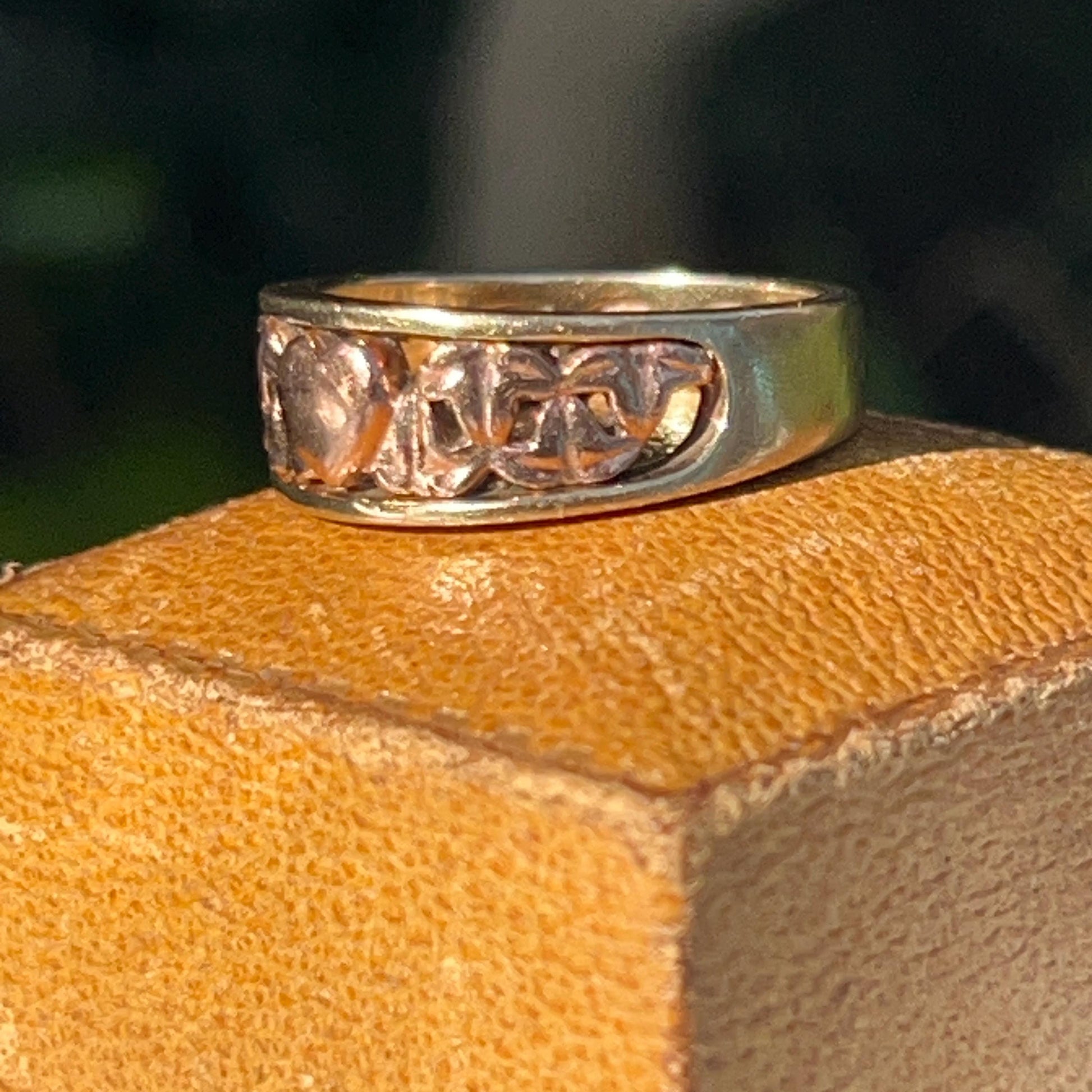 Vintage Early Clogau Cariad 9ct Gold Heart Ring Yellow and Rose Gold - Welsh Gold Ring Size O/ 7.5
