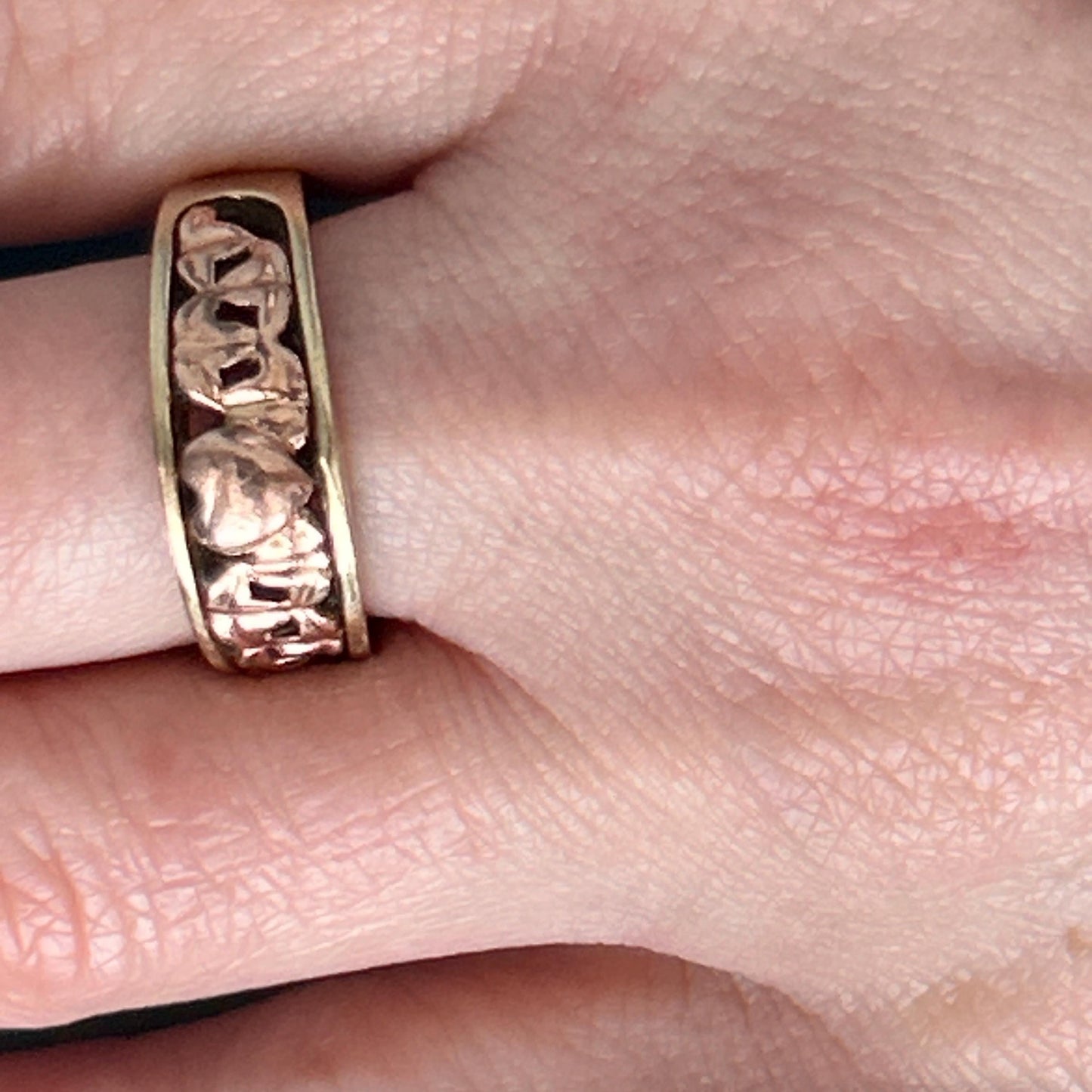 Vintage Early Clogau Cariad 9ct Gold Heart Ring Yellow and Rose Gold - Welsh Gold Ring Size O/ 7.5