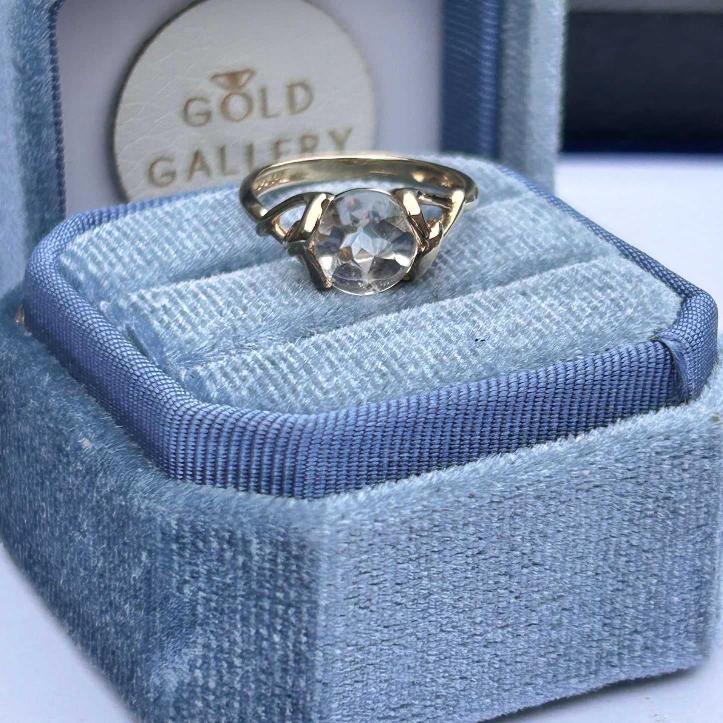 Vintage 9ct Gold Rock Crystal Heart Detail Ring - Natural Rock Crystal UK K / 5.5