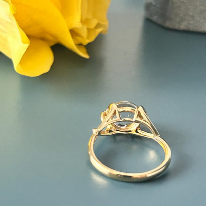 Vintage 9ct Gold Rock Crystal Heart Detail Ring - Natural Rock Crystal UK K / 5.5