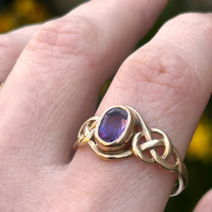 Vintage Clogau 9ct Yellow and Rose Gold Amethyst Celtic Ring Size UK P /US 8 - Welsh Gold