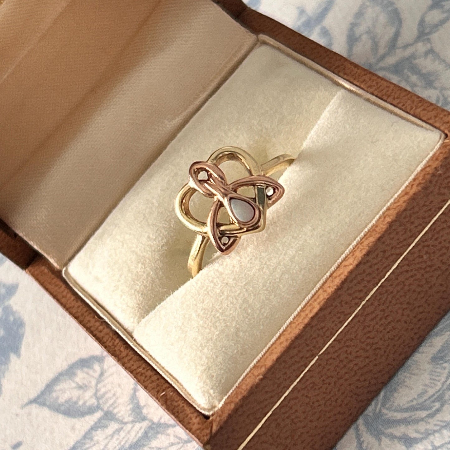 Vintage Clogau 9ct Gold Opal Ring UK K - US 5.5 / Unusual Welsh Gold Ring Heirloom