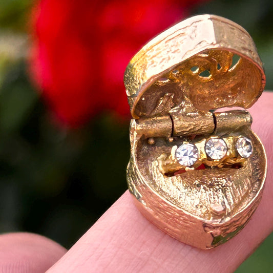 Vintage Mid-Century 9ct Gold Heart Box with Surprise Ring Pendant - Collectable Charm English Hallmark