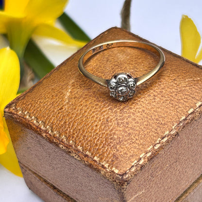 Art Deco 18ct Gold Diamond Flower Solitaire Ring UK O US 7.5 - Antique Jewelry Heirloom/ Engagement Ring