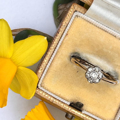 Art Deco 18ct Gold Diamond Flower Solitaire Ring UK O US 7.5 - Antique Jewelry Heirloom/ Engagement Ring