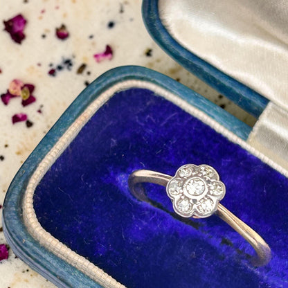 Art Deco 18ct Gold Diamond Flower Solitaire Ring UK O US 7.5 - Antique Jewelry Heirloom/ Engagement Ring