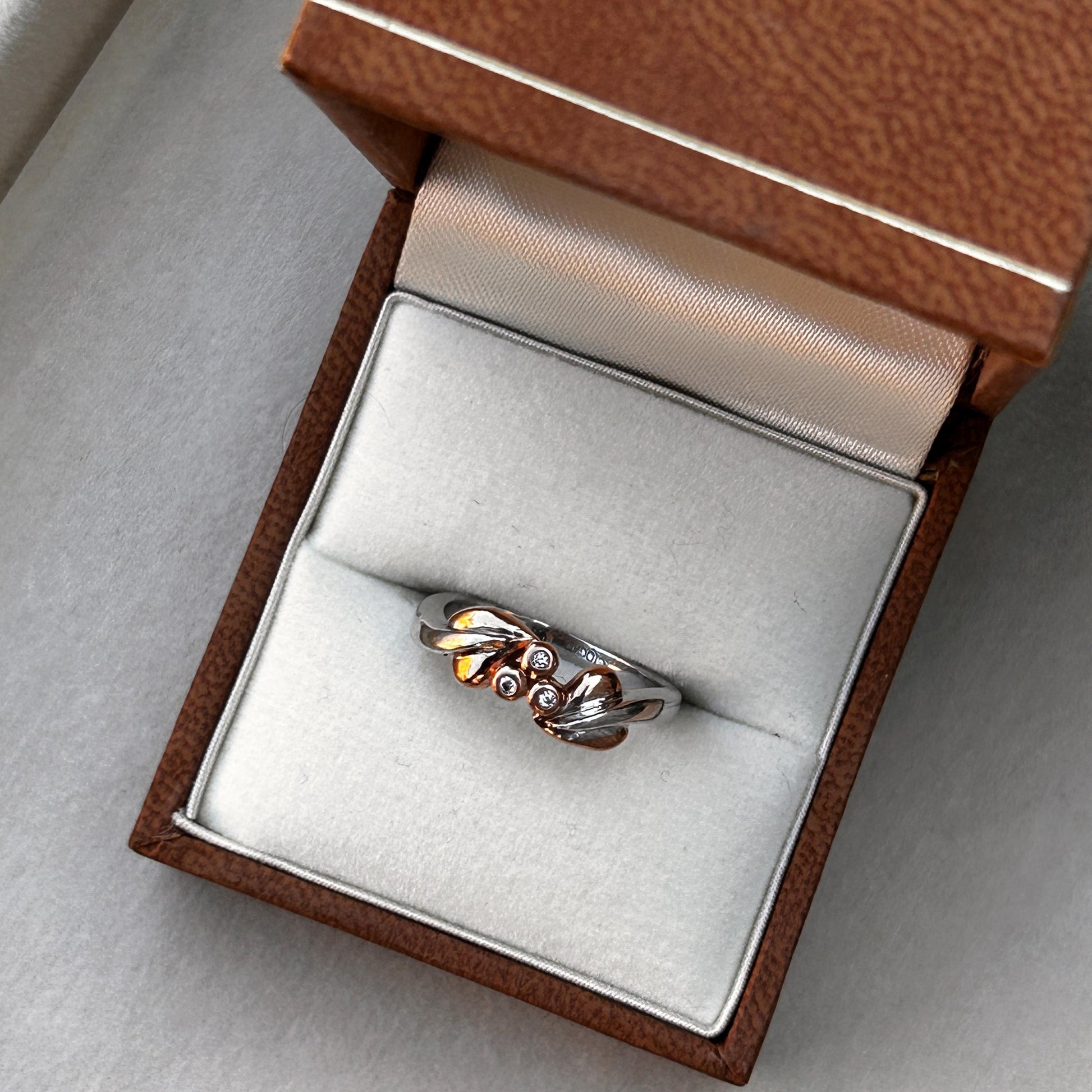 Vintage Clogau White Gold and Rose Gold Diamond Tree of Life Ring Size UK - K / US - 5.5