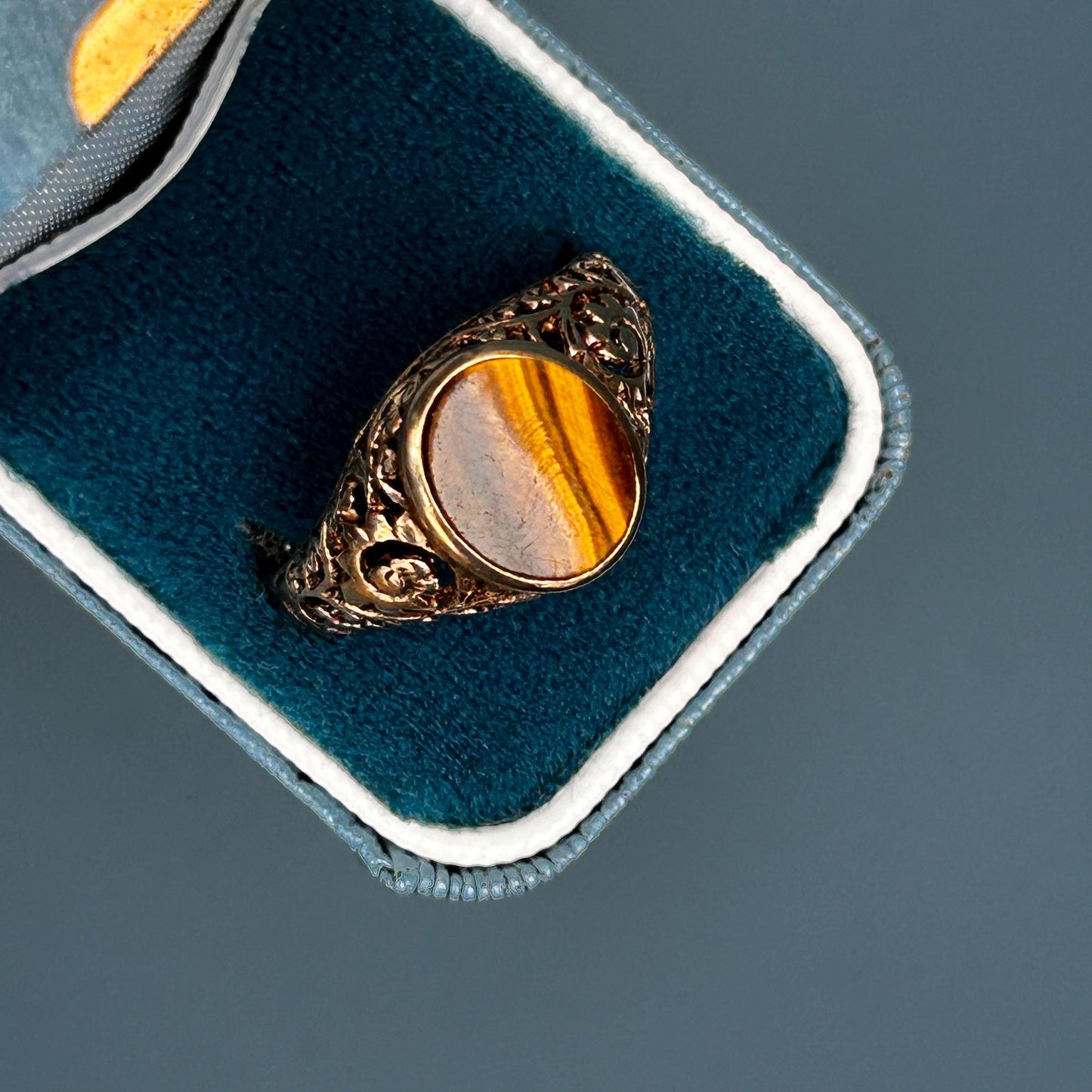 Vintage 9ct Gold Tigers Eye Signet Ring Size V / 11 - Mens Jewelry