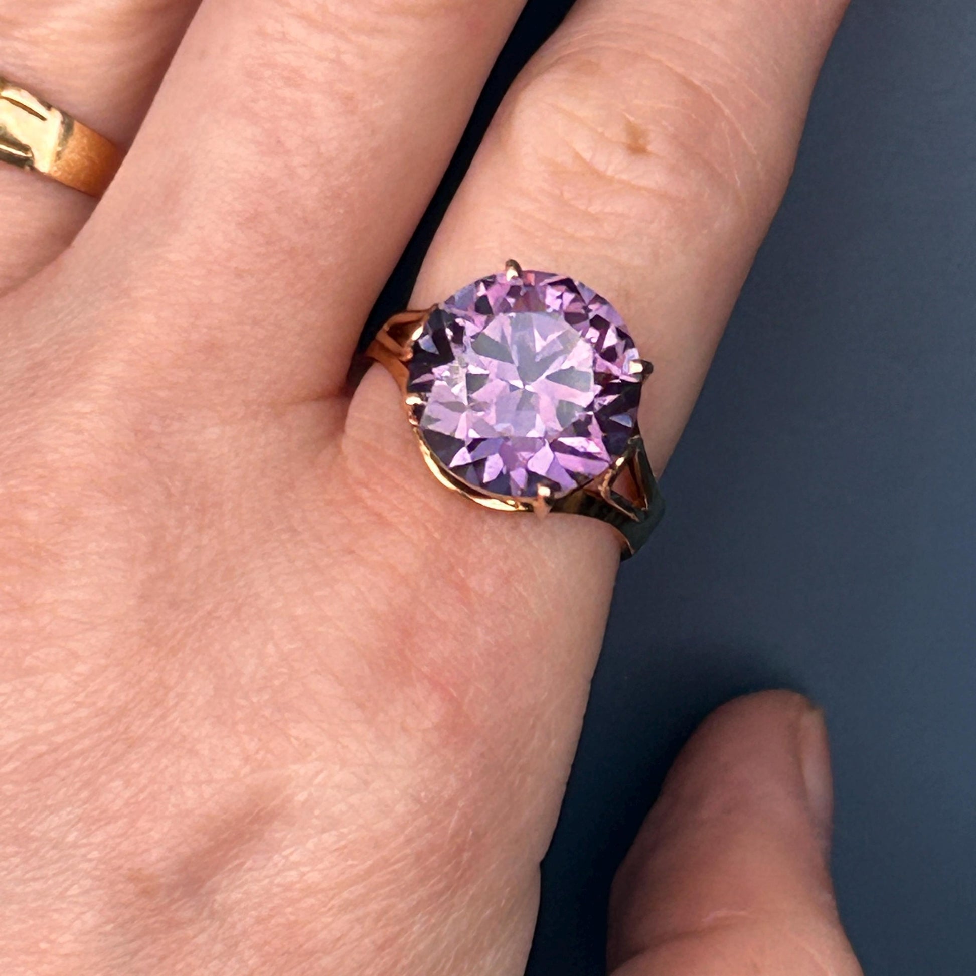 Pre-owned Amethyst 14ct Gold Large Cocktail Ring size M / 6.5
