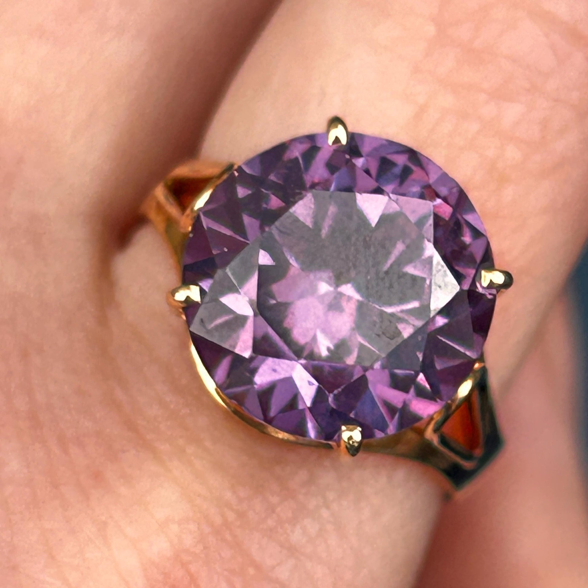 Pre-owned Amethyst 14ct Gold Large Cocktail Ring size M / 6.5