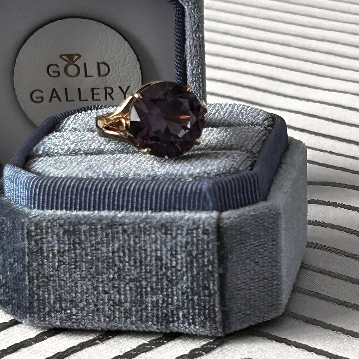 Pre-owned Amethyst 14ct Gold Large Cocktail Ring size M / 6.5