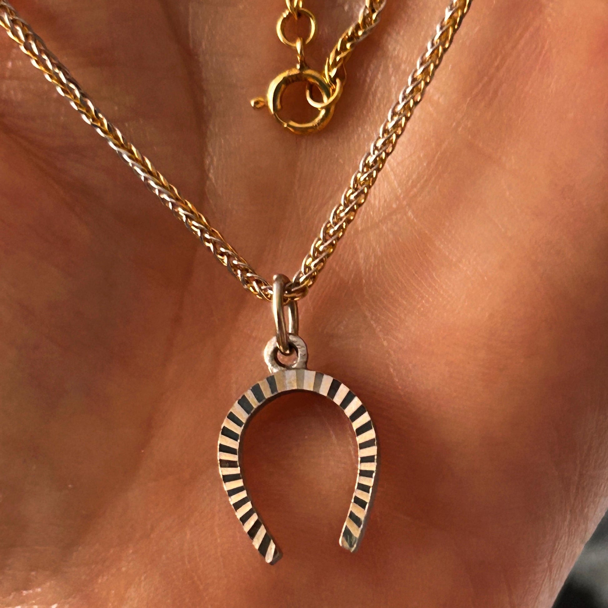 Vintage 18ct Gold Horseshoe Necklace Two Toned Equestrian Lucky Charm with Chain