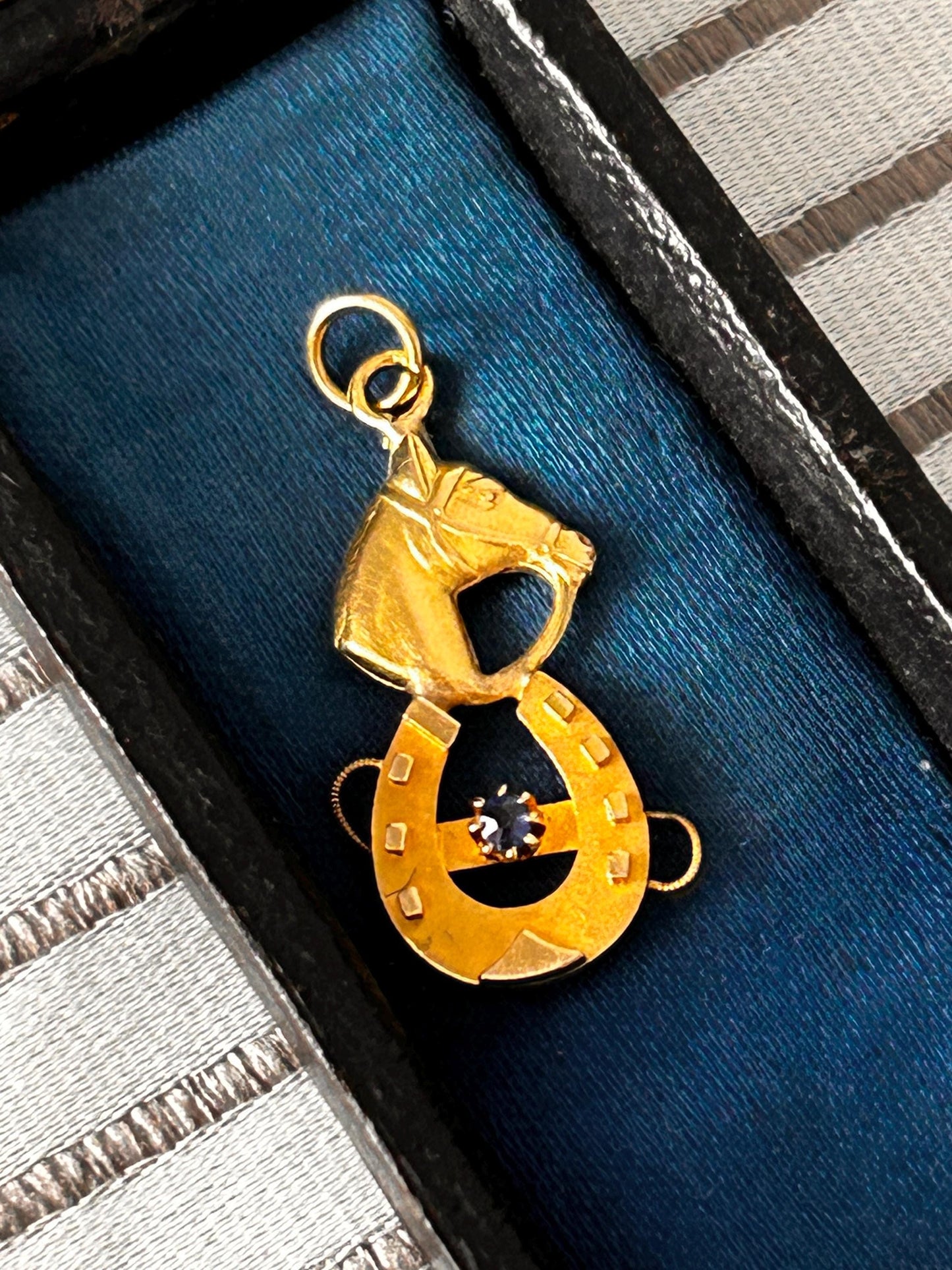Victorian 15ct Gold Lucky Horse Shoe Pendant with Sapphire Hallmarked - Antique Jewellery