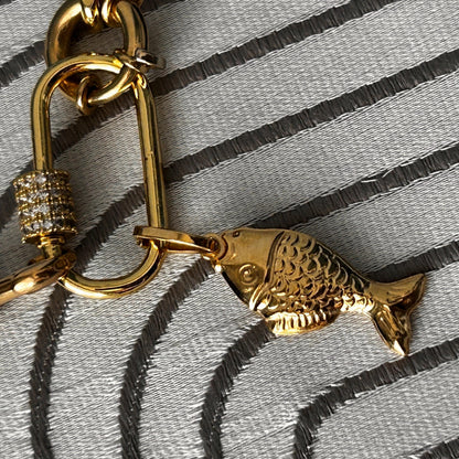 Vintage 18ct Fish Charm - Good Luck Jewellery.