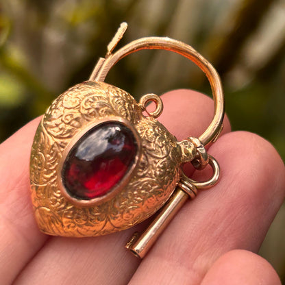 Victorian Garnet 9ct Gold Heart Padlock with Key - Bracelet Lock Pendant