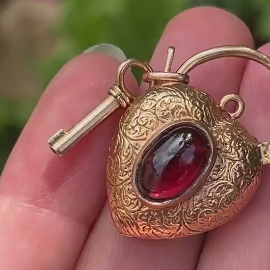 Victorian Garnet 9ct Gold Heart Padlock with Key - Bracelet Lock Pendant