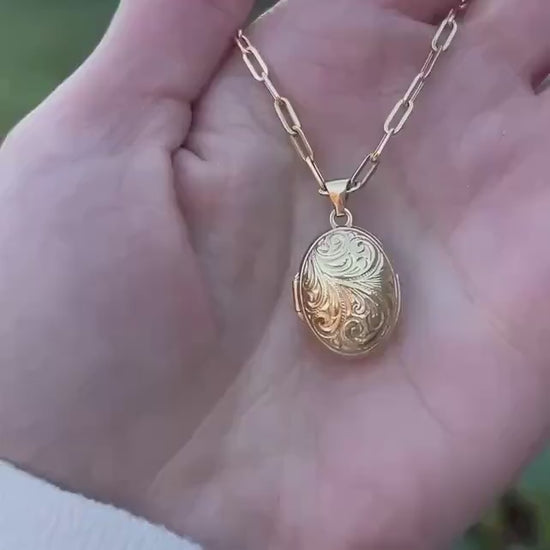 Vintage 18ct Gold Puffy Dome Locket - Unusual Photo Jewellery Locket Keepsake - Heirloom Jewelry