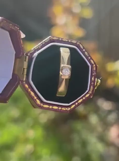 Vintage 18ct Gold Diamond Engagement Ring, Unusual hallmarked Genuine Diamond Ring, Promise Jewelry, Size UK N / US 7