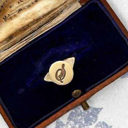 Vintage 14ct Solid Gold 'S' Initial Signet Ring - Dainty Signet Jewellery Size M / 6.5